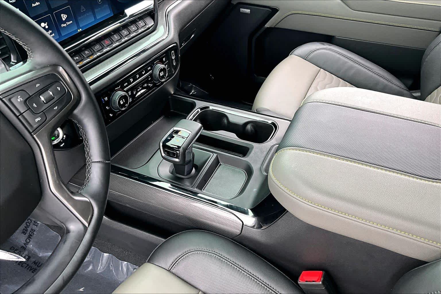 Used 2026 Summit White Chevrolet ZR2 image 33