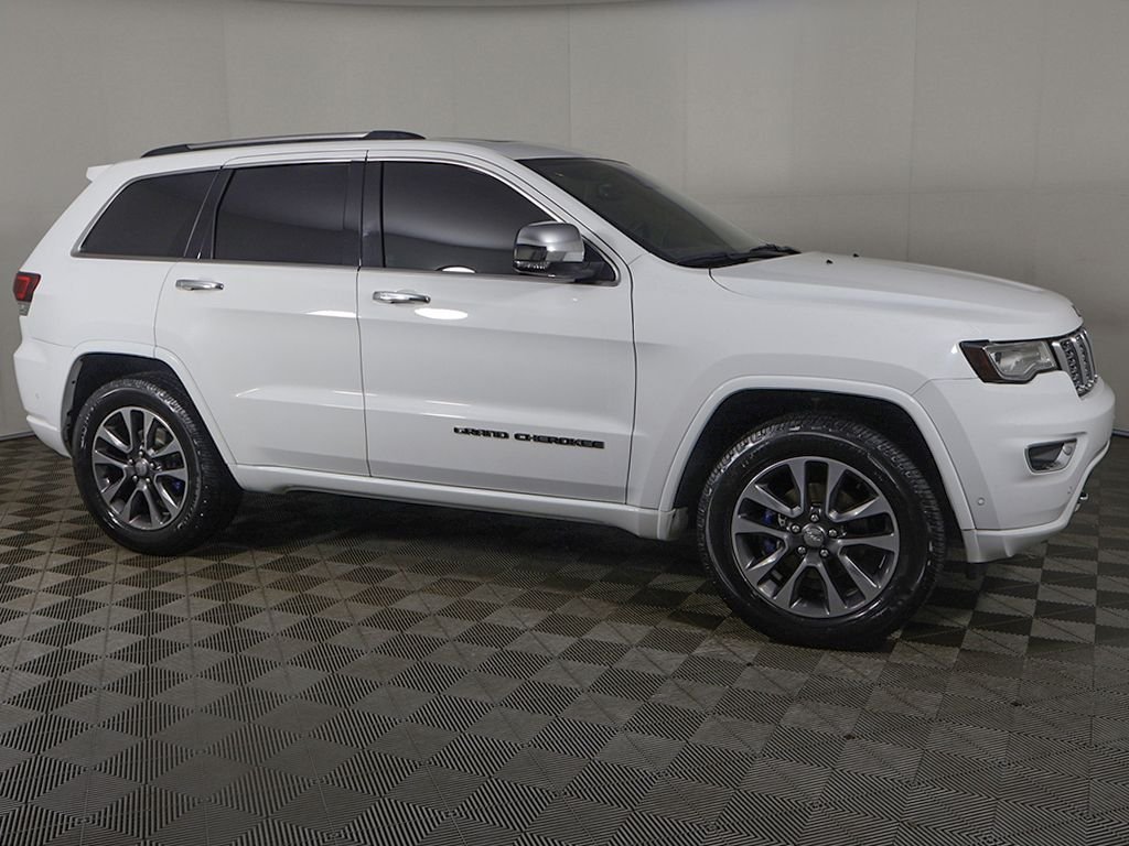 Used 2017 White Jeep Overland image 22