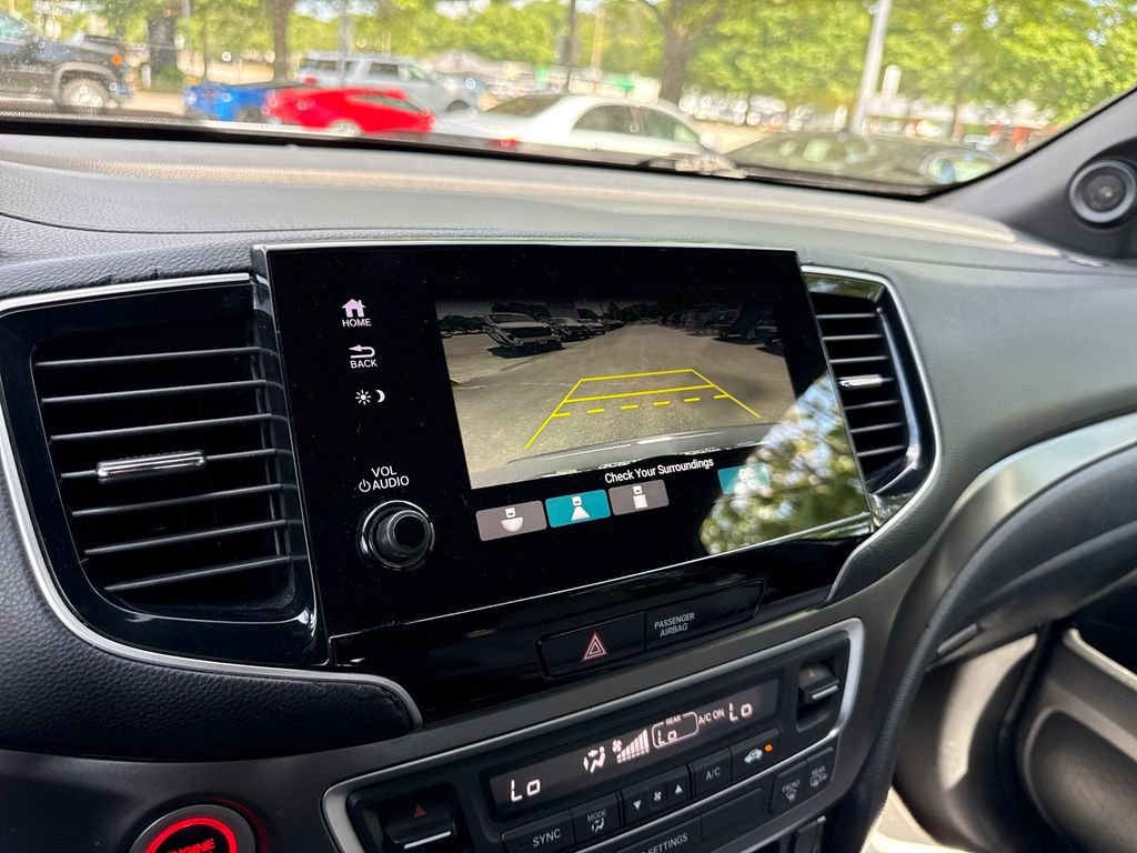 Used 2022 Silver Honda EX-L image 15