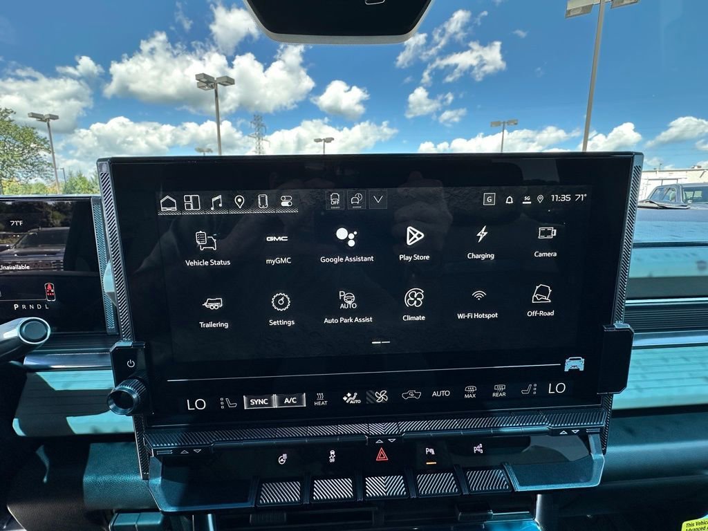 2026 GMC HUMMER EV 2X - Photo 19