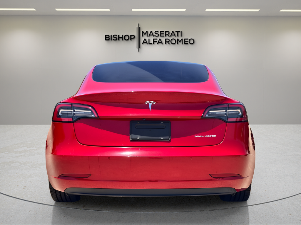 Used 2022  Tesla Long Range image 4