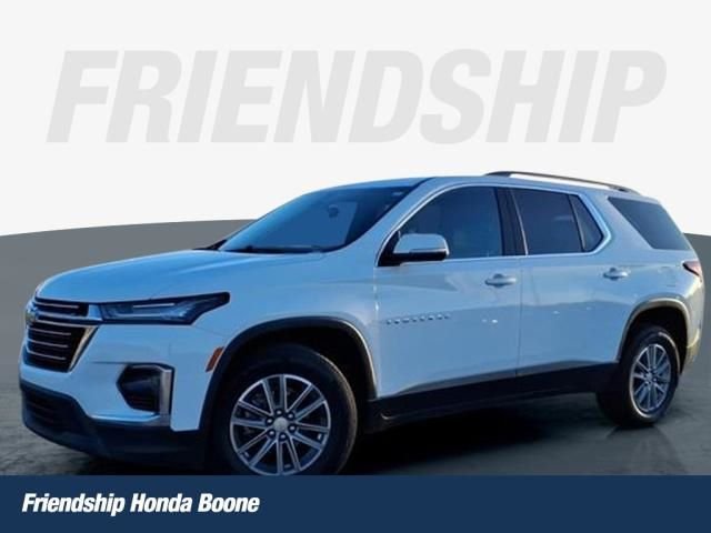 Pre-Owned 2023 Chevrolet Traverse LT Leather