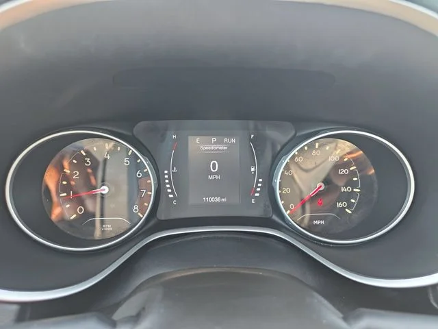 Used 2018 Black Jeep Latitude image 19