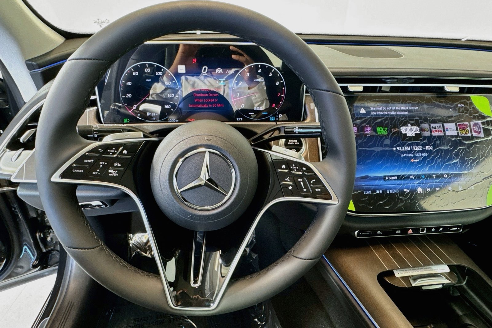 New 2026 Graphite Grey Metallic Mercedes-Benz E 350 image 11
