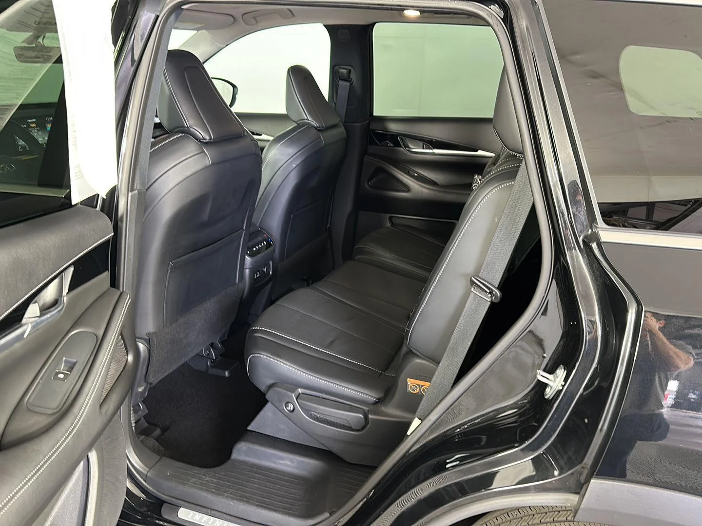 Used 2023 Mineral Black INFINITI PURE image 22