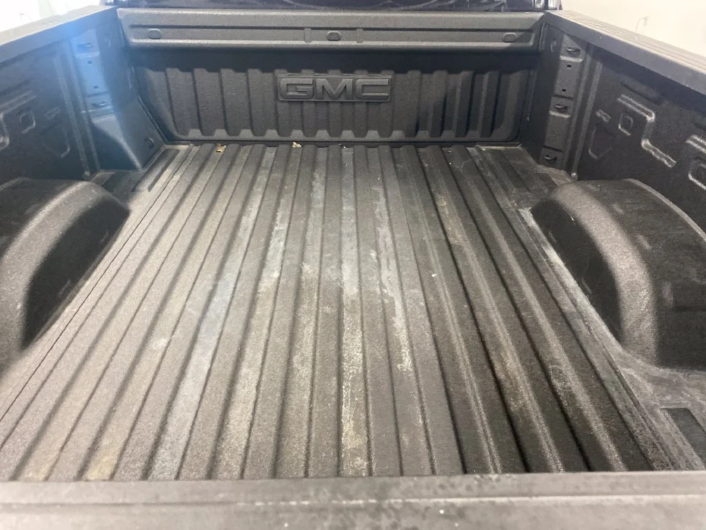 Used 2026 Silver GMC AT4 image 9