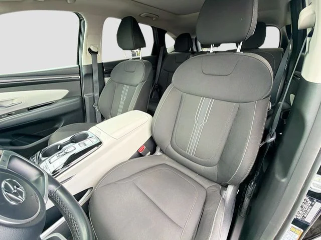 Used 2022 Black Hyundai SEL Convenience image 21