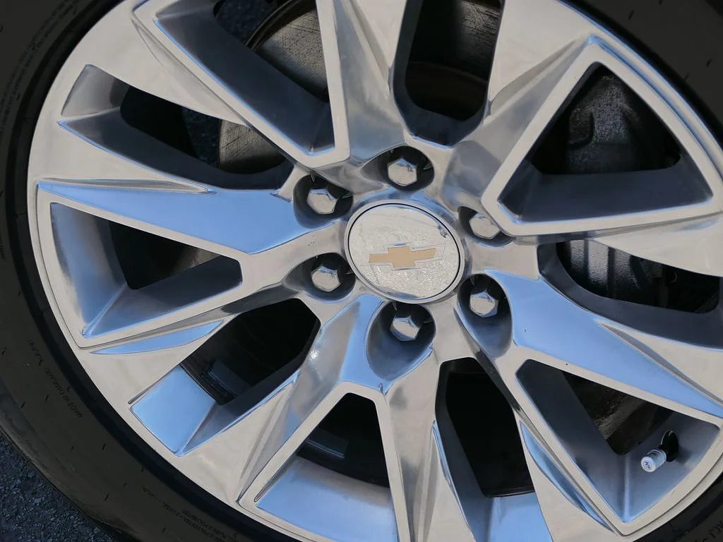 Used 2024 Sterling Gray Metallic Chevrolet Premier image 9