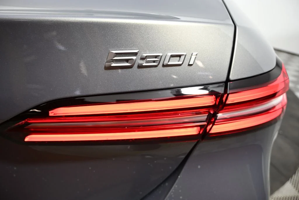 2026 BMW 5 Series 530i - Photo 11