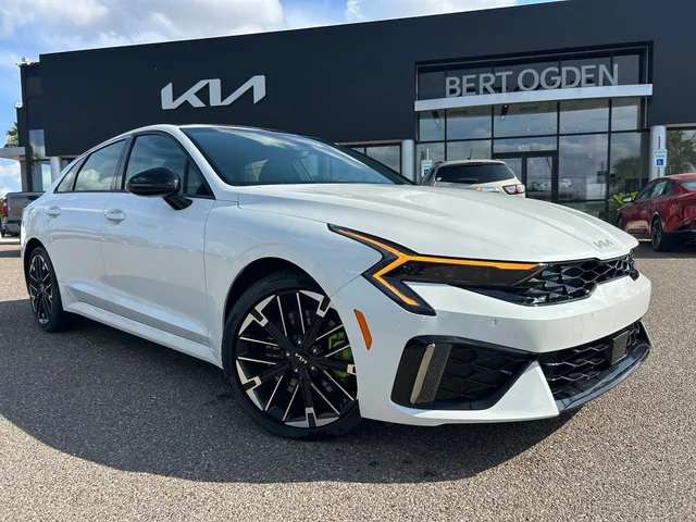 2025 Kia K5 GT