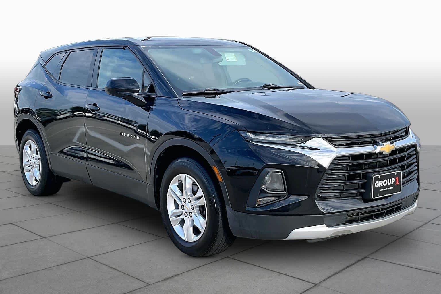 Used 2020 Black Chevrolet LT image 3