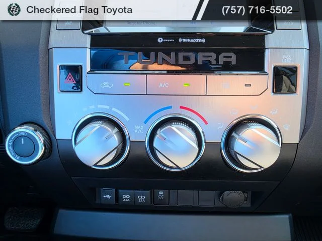 Used 2020 Silver Sky Metallic Toyota SR image 17