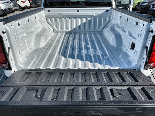 2026 Chevrolet Colorado photo 28 of 41