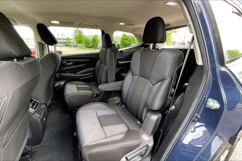 Used 2025 Blue Subaru Premium image 27