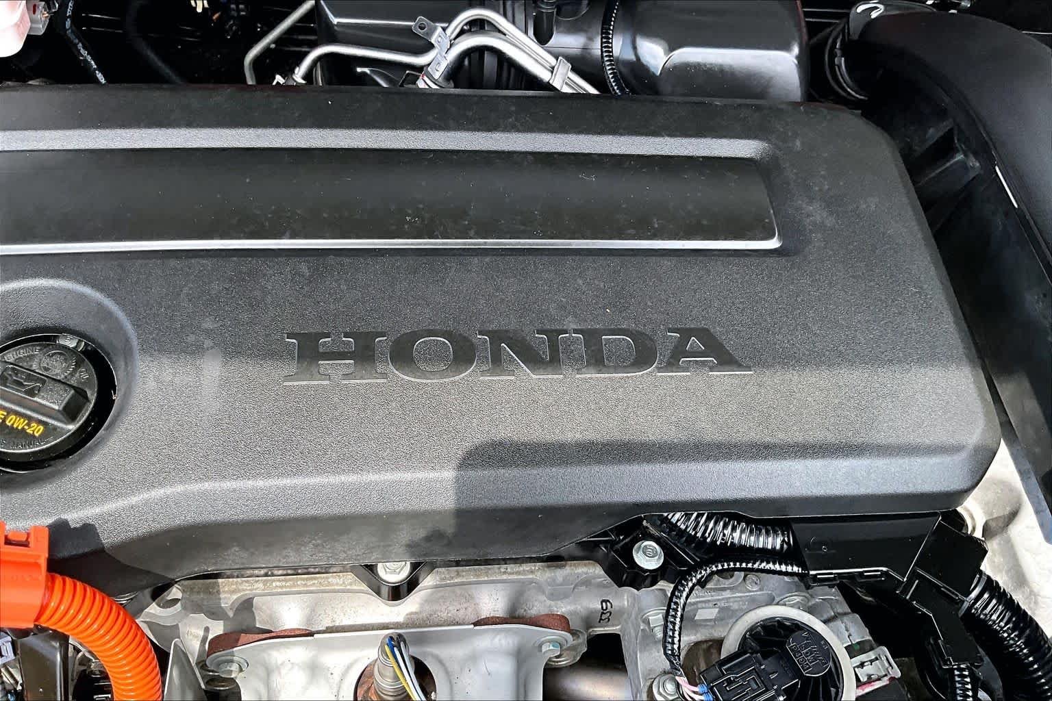 Used 2024 Platinum White Pearl Honda Sport image 32