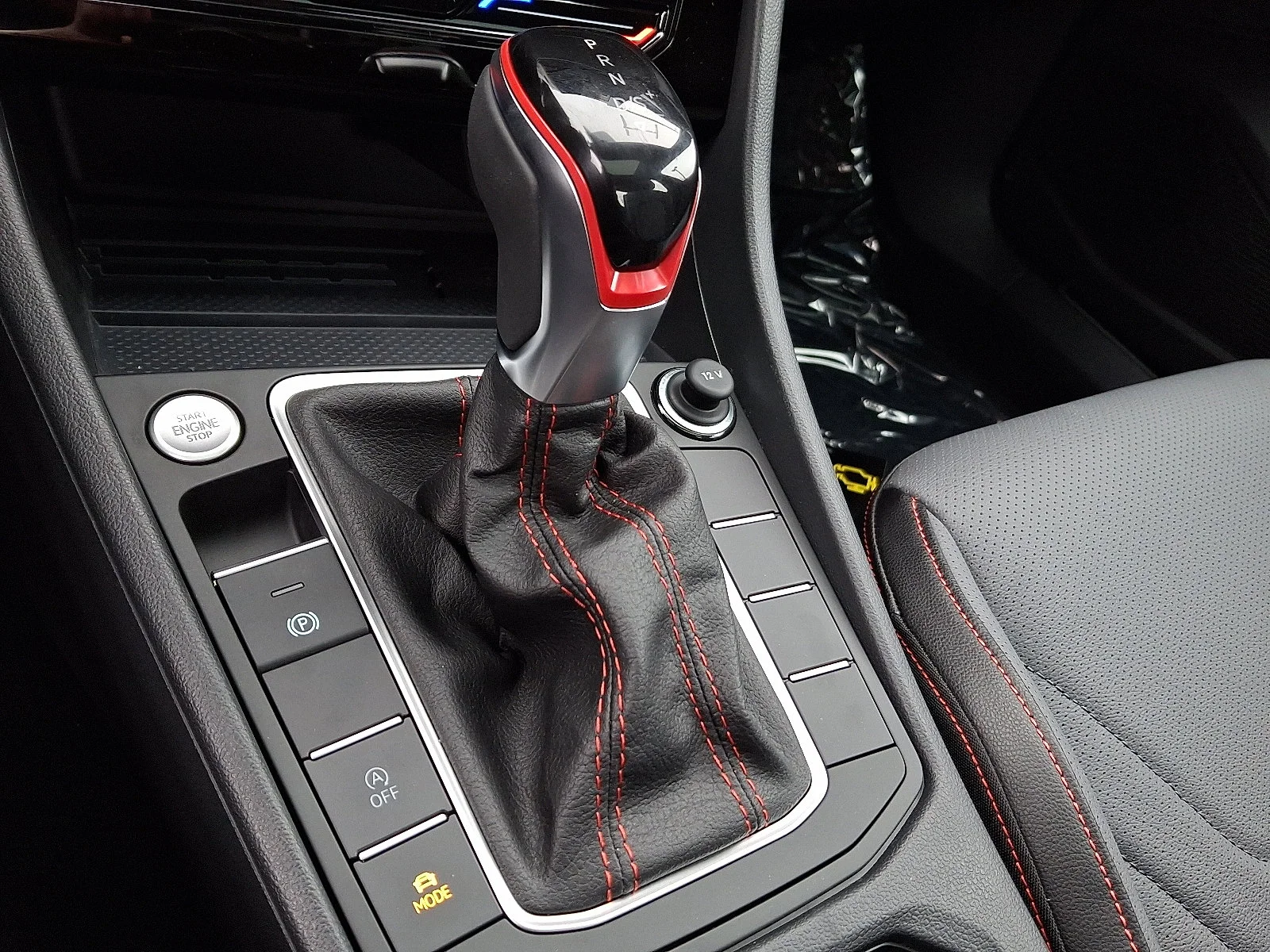 2026 Volkswagen Jetta GLI Autobahn - Photo 12