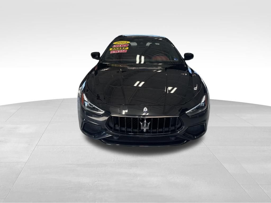 Used 2023 Black Maserati Modena image 8