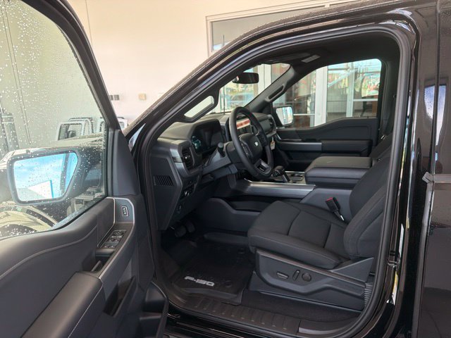 New 2026 Agate Black Metallic Ford XLT image 19