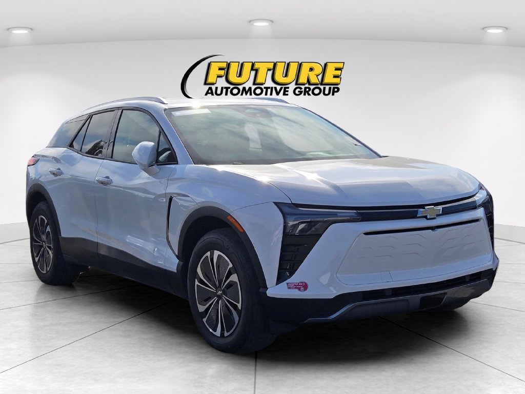 Used 2024 White Chevrolet LT image 1