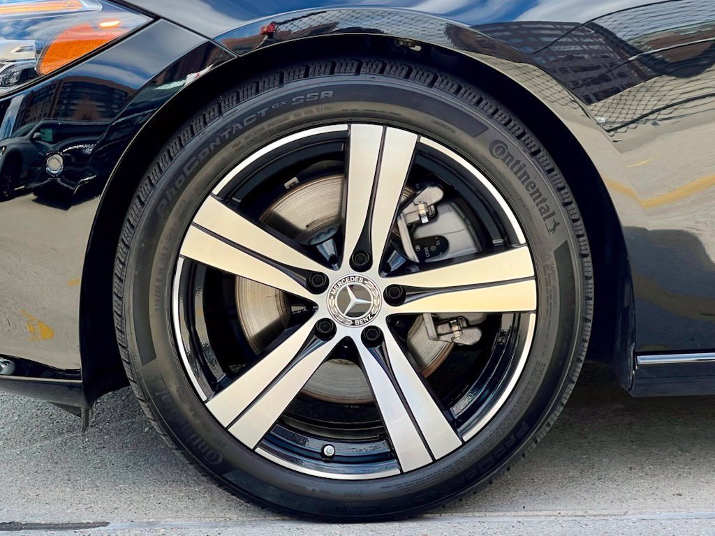 Certified Used 2024 Black Mercedes-Benz C 300 image 12