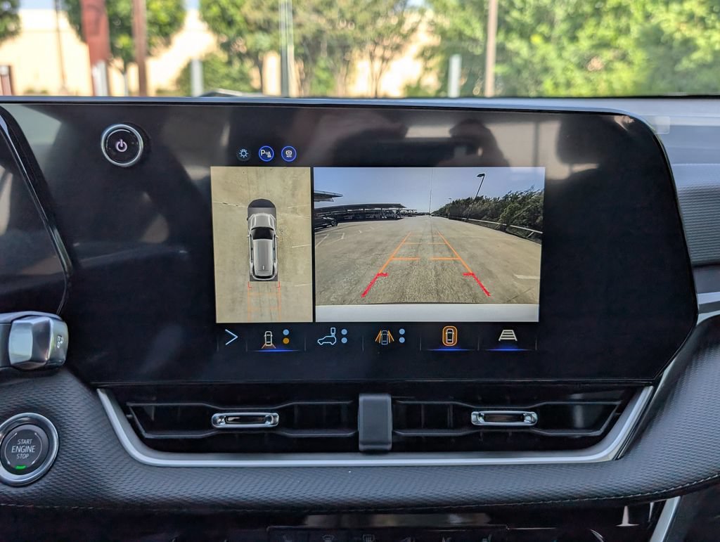 2027 Chevrolet Equinox LT - Photo 20