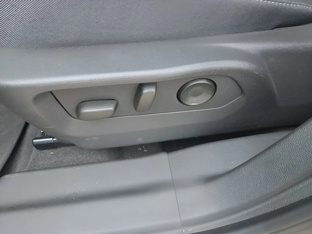 2025 Buick Envision Preferred - Photo 16