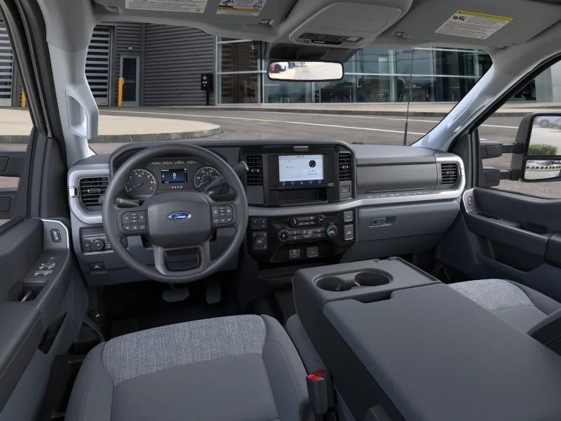 New 2026 Oxford White Ford F-250® XLT image 9