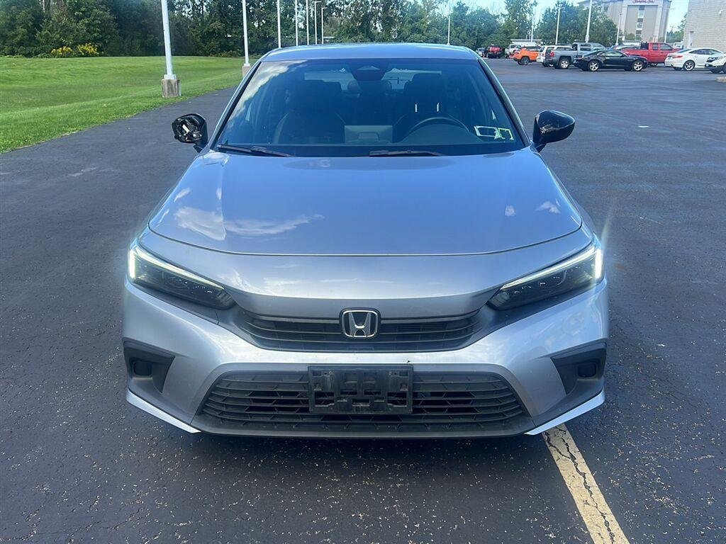 Used 2024 Lunar Silver Metallic Honda Sport image 17