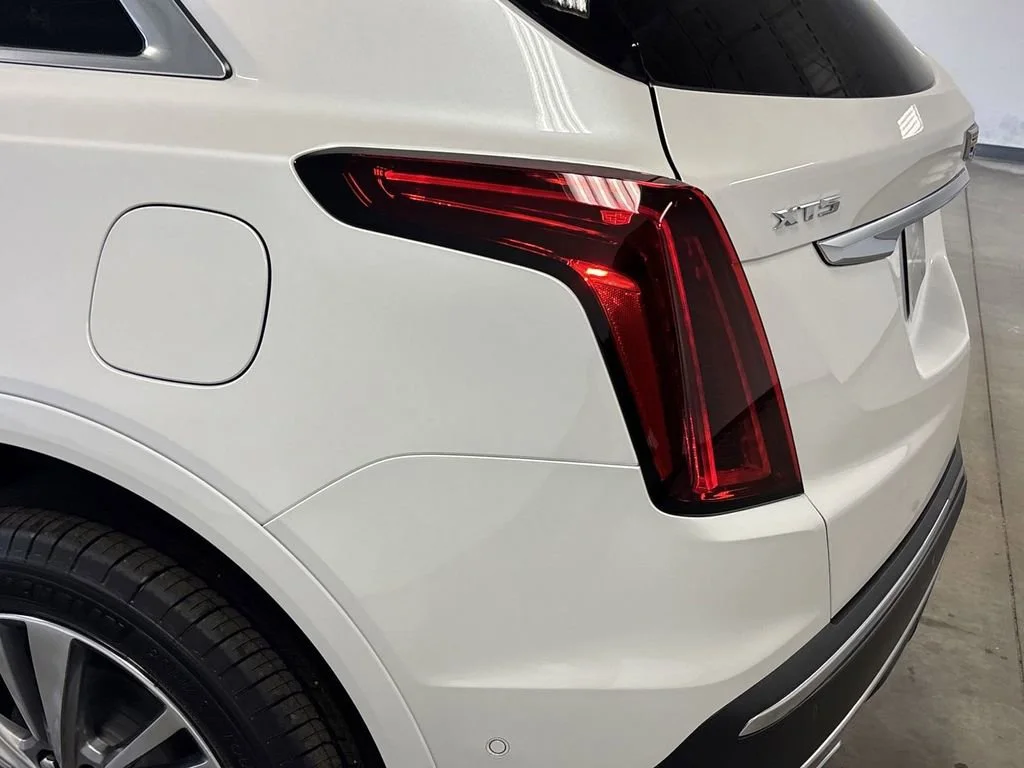 2025 Cadillac XT5 Premium Luxury - Photo 11