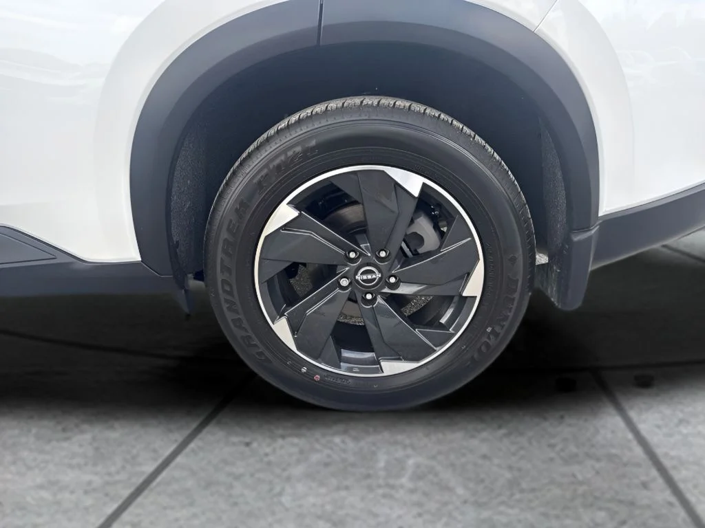 Used 2026 White Nissan SV image 27
