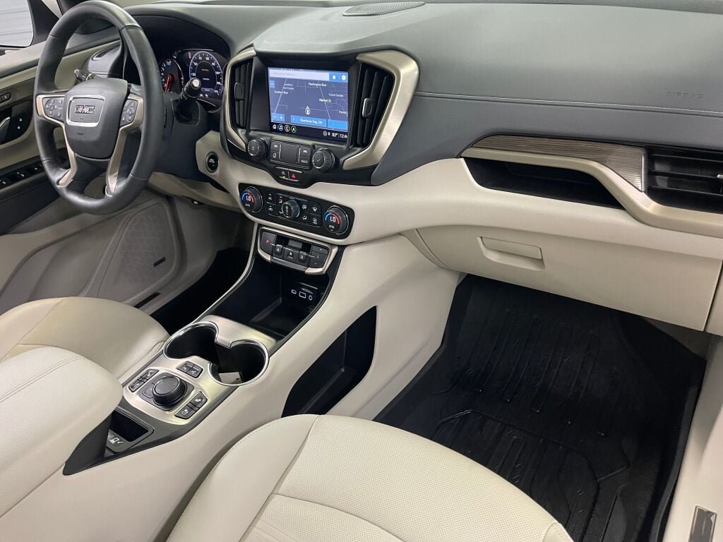 2023 GMC Terrain Denali - Photo 31