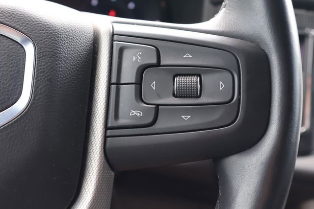 Used 2024 Onyx Black GMC Denali image 27