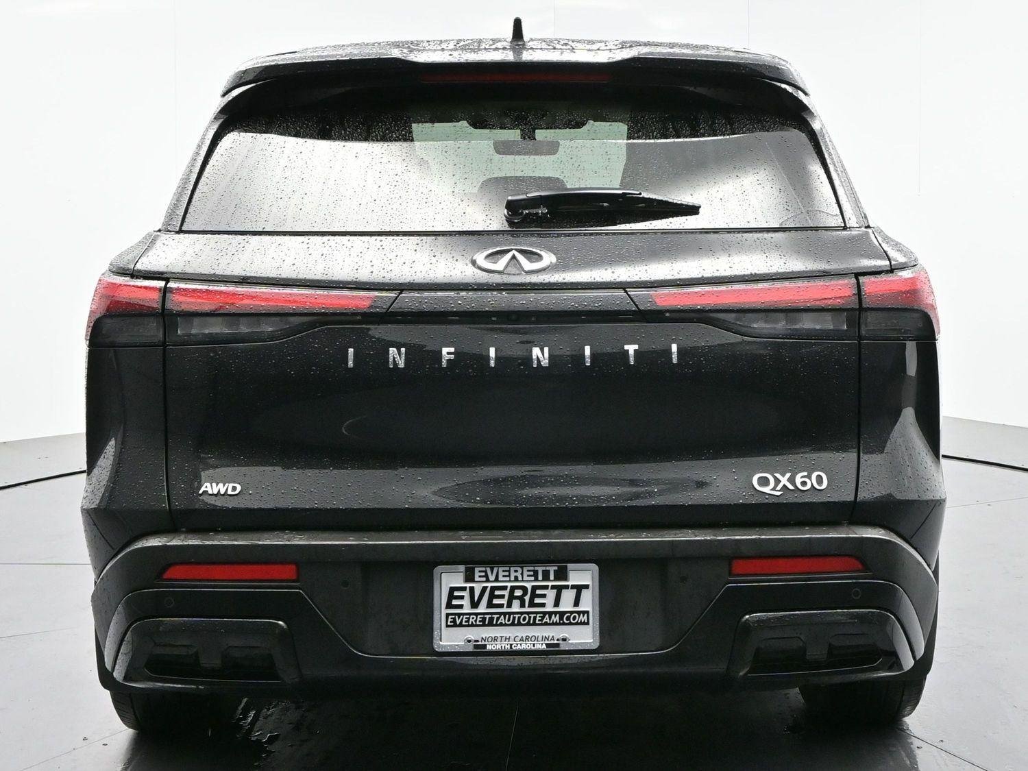 Used 2023 Mineral Black INFINITI PURE image 6
