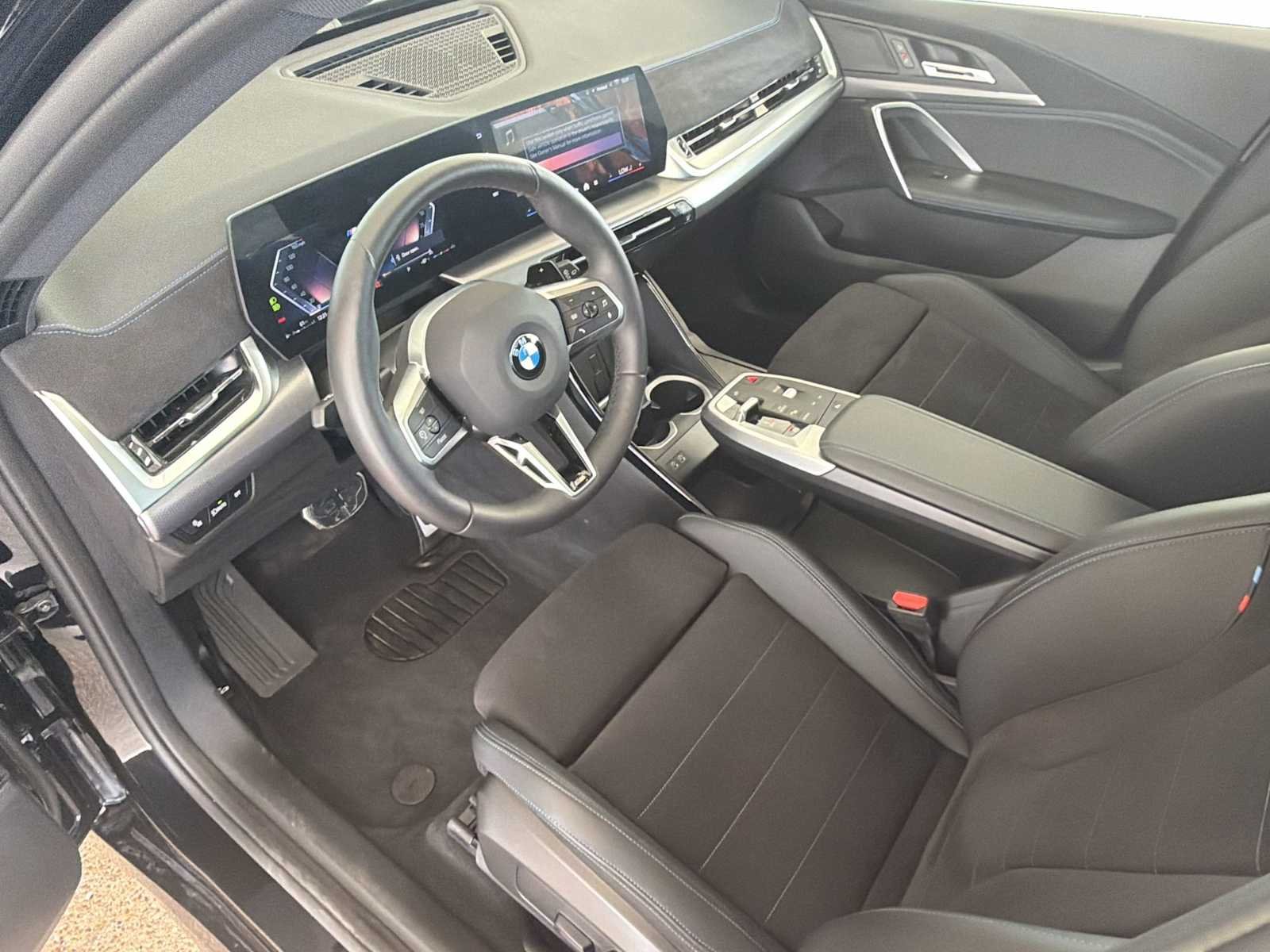 Used 2026 BLACK BMW xDrive28i image 10