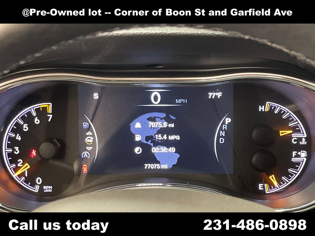 Used 2022 White Jeep Laredo X image 21
