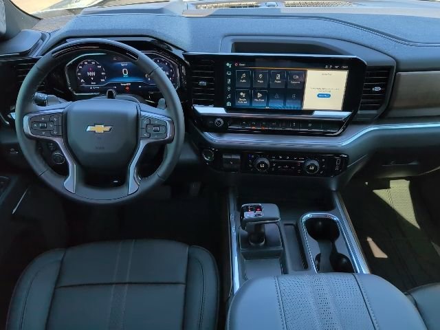 2025 Chevrolet Silverado 1500 High Country - Photo 4