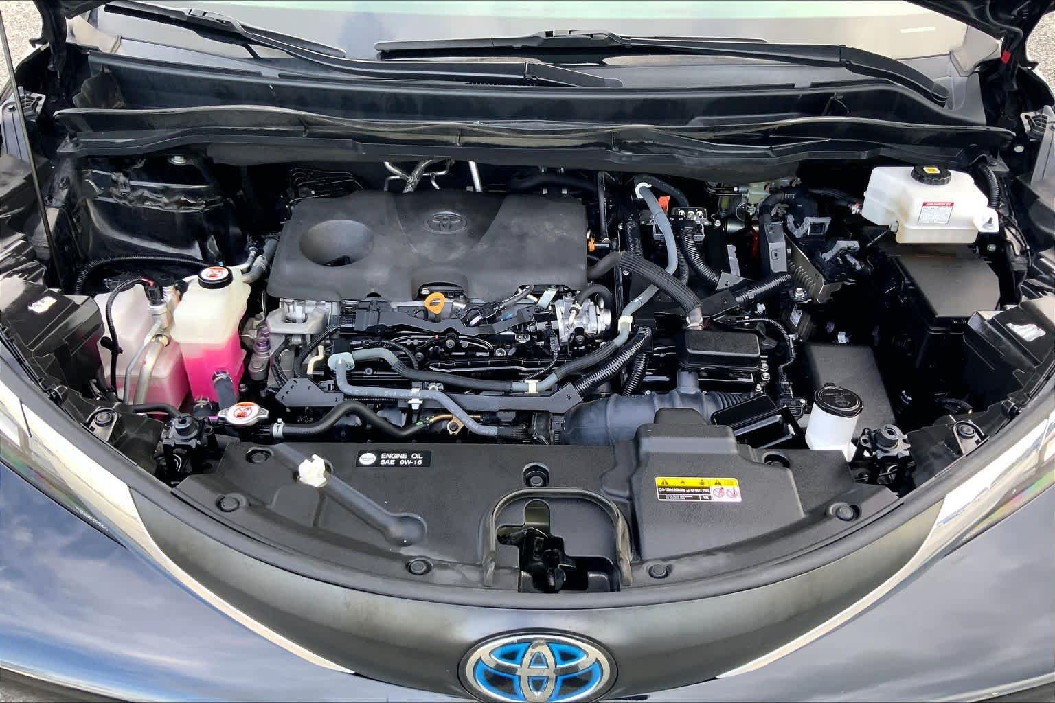 Used 2022 Midnight Black Metallic Toyota LE image 31