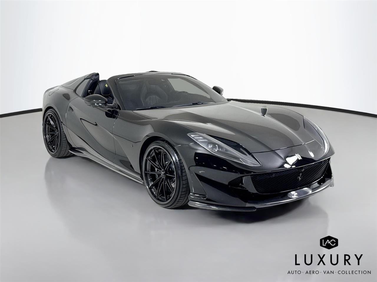 Used 2021 Nero Ferrari  image 3