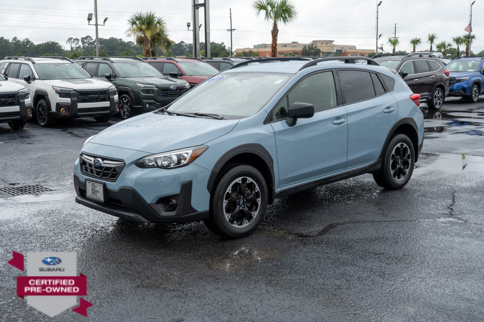 Used 2023 Cool-Gray Khaki Subaru  image 7
