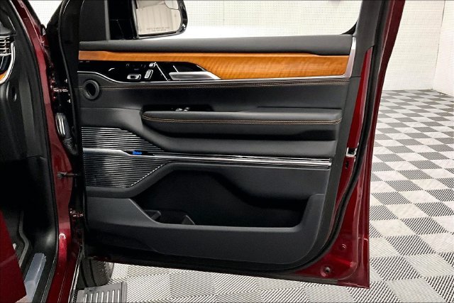 Used 2025 Velvet Red Pearlcoat Jeep Series III image 21