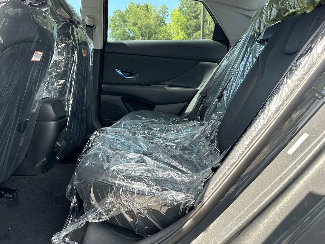 New 2026 Ecotronic Gray Hyundai Limited image 18