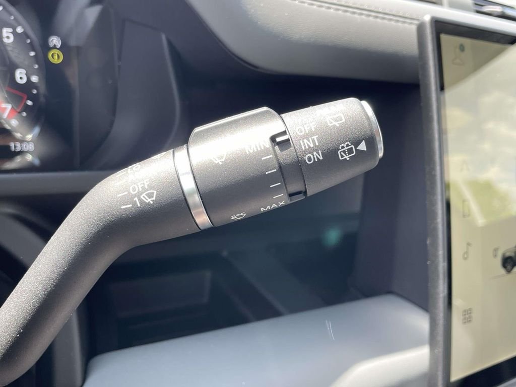 New 2026 Woolstone Green Land Rover S image 40