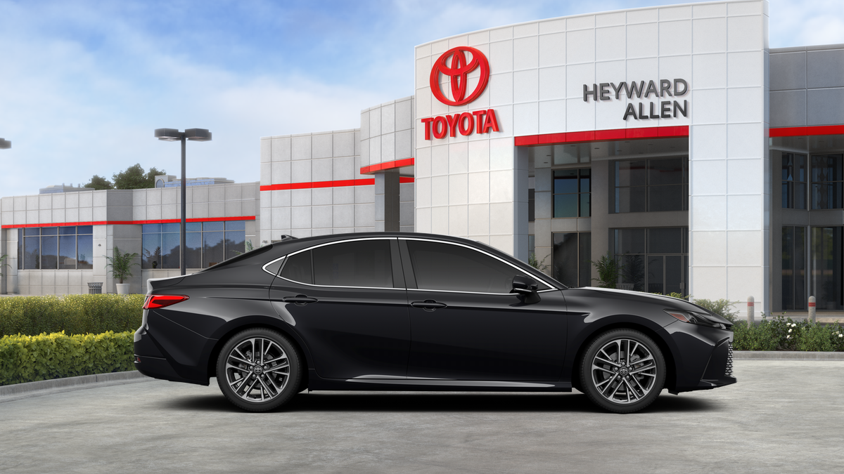 New 2026 Midnight Black Metallic Toyota XLE image 64