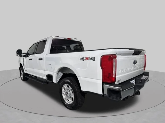 Used 2025 White Ford XLT image 7