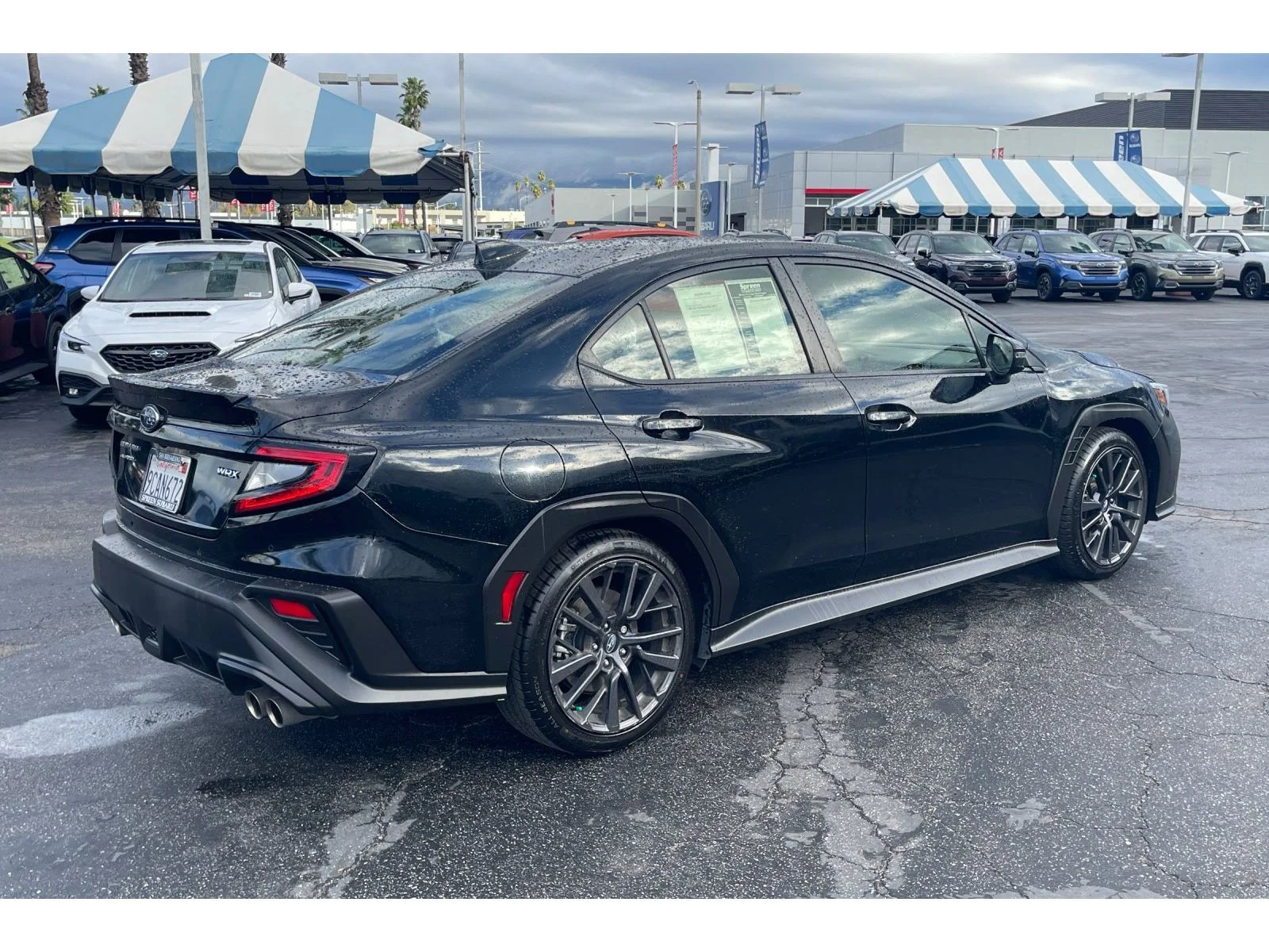Used 2022 CRYSTAL BLACK SIL Subaru Limited image 5