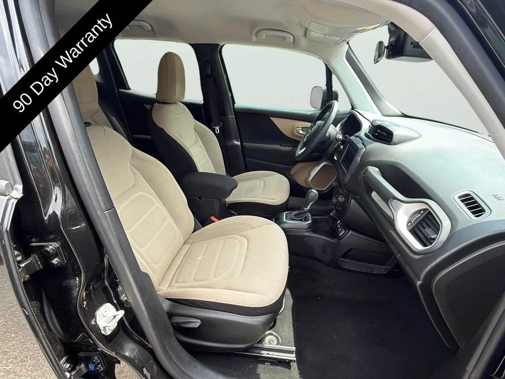 Used 2018 Black Jeep Latitude image 18