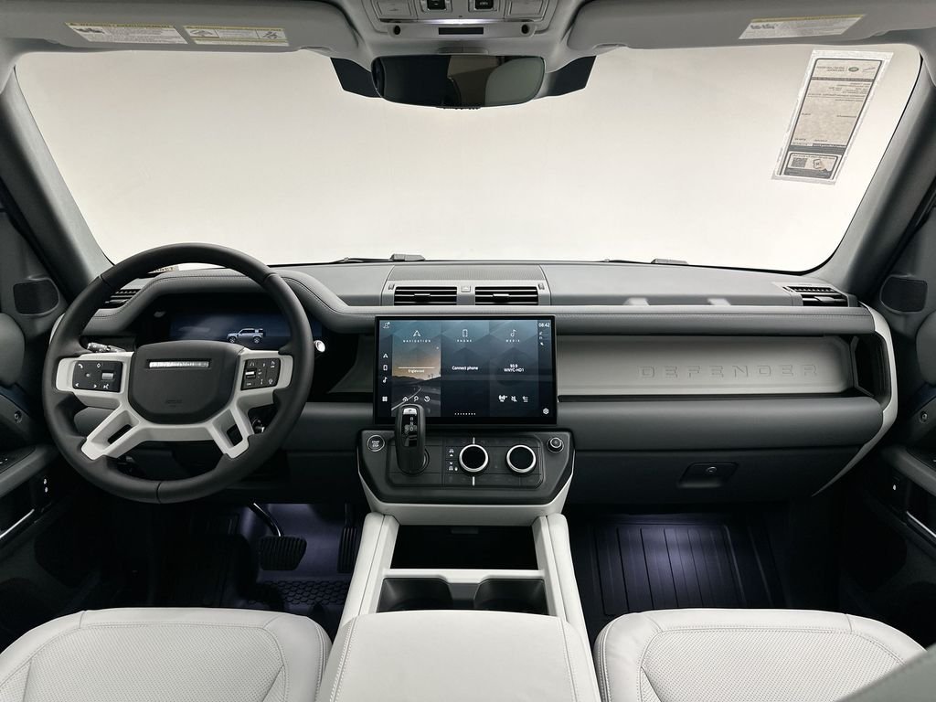 New 2026 Tasman Blue Land Rover S image 8