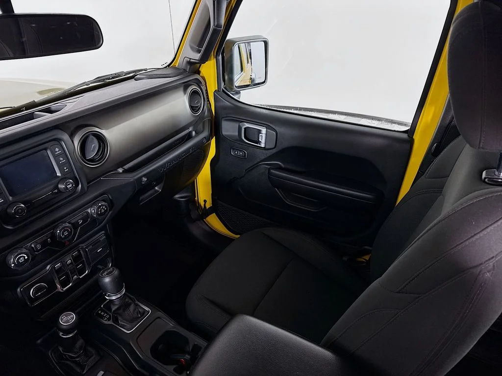 Used 2019 Hellayella Clearcoat Jeep Unlimited Sport S image 22