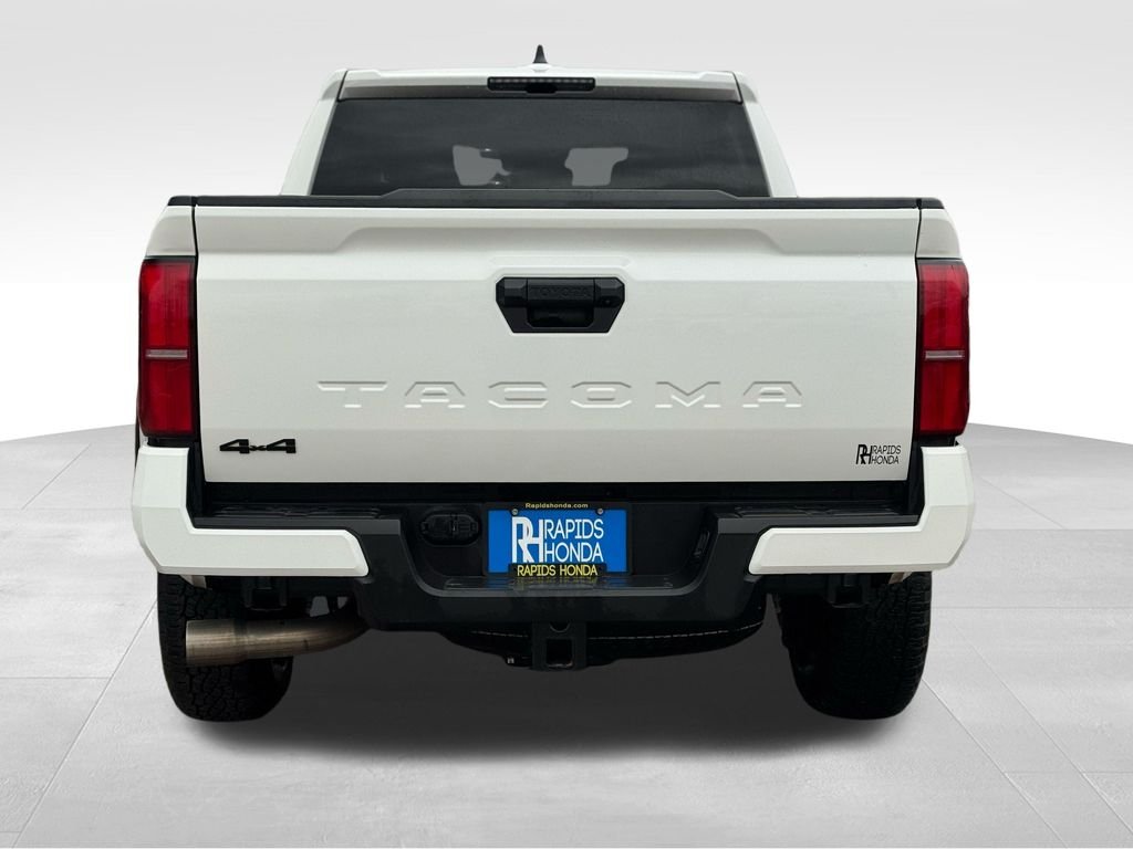 2025 Toyota Tacoma TRD Off Road - Photo 18