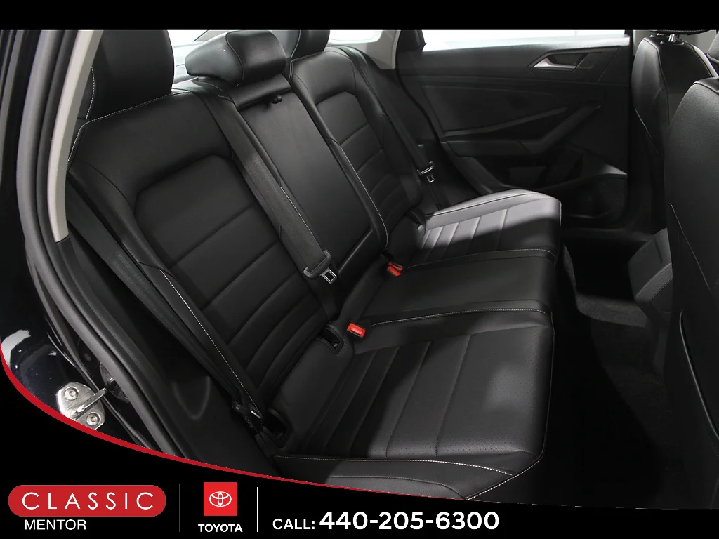 2024 Volkswagen Jetta SE - Photo 16